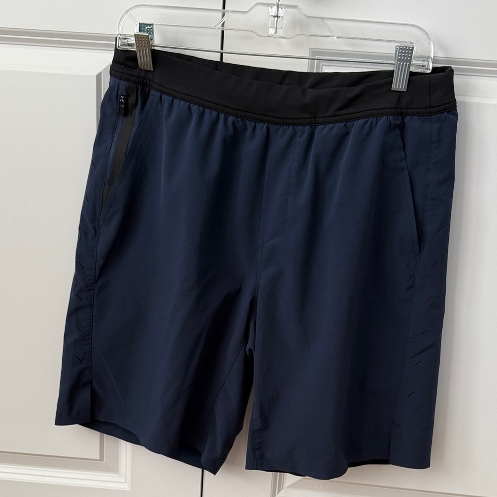 Men's Ten Thousand Navy Blue 'Interval' Cross Fit Shorts Sz L 9” inseam Perfect!